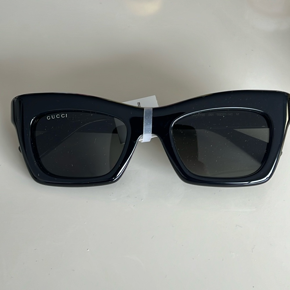 Gucci Rectangular Frame Sunglasses - image 1